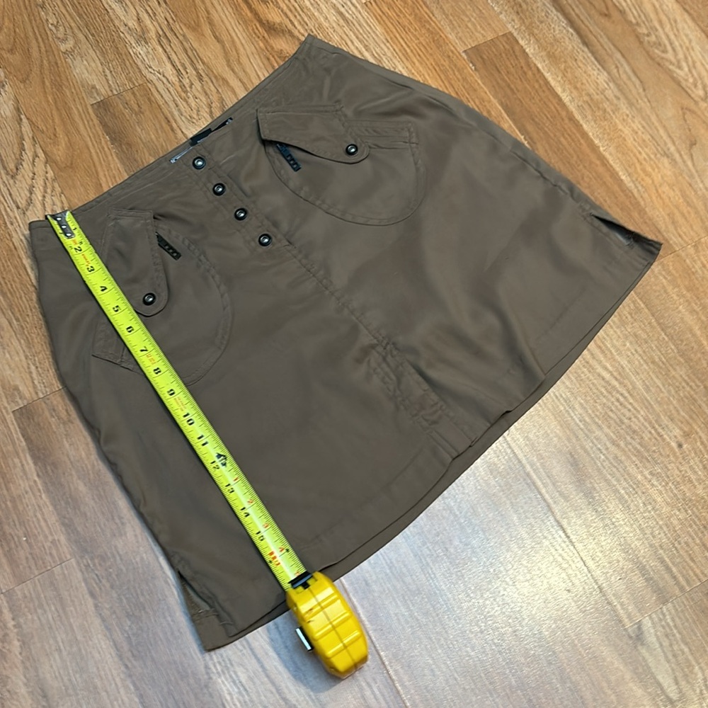 Jamie Sadock, casual active wear solid light brown skort/mini skirt. Size 6. - Picture 15 of 17